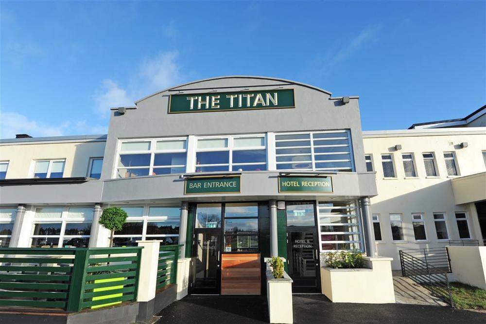 The Titan Otel Clydebank Dış mekan fotoğraf