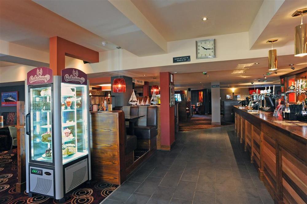 The Titan Otel Clydebank Restoran fotoğraf