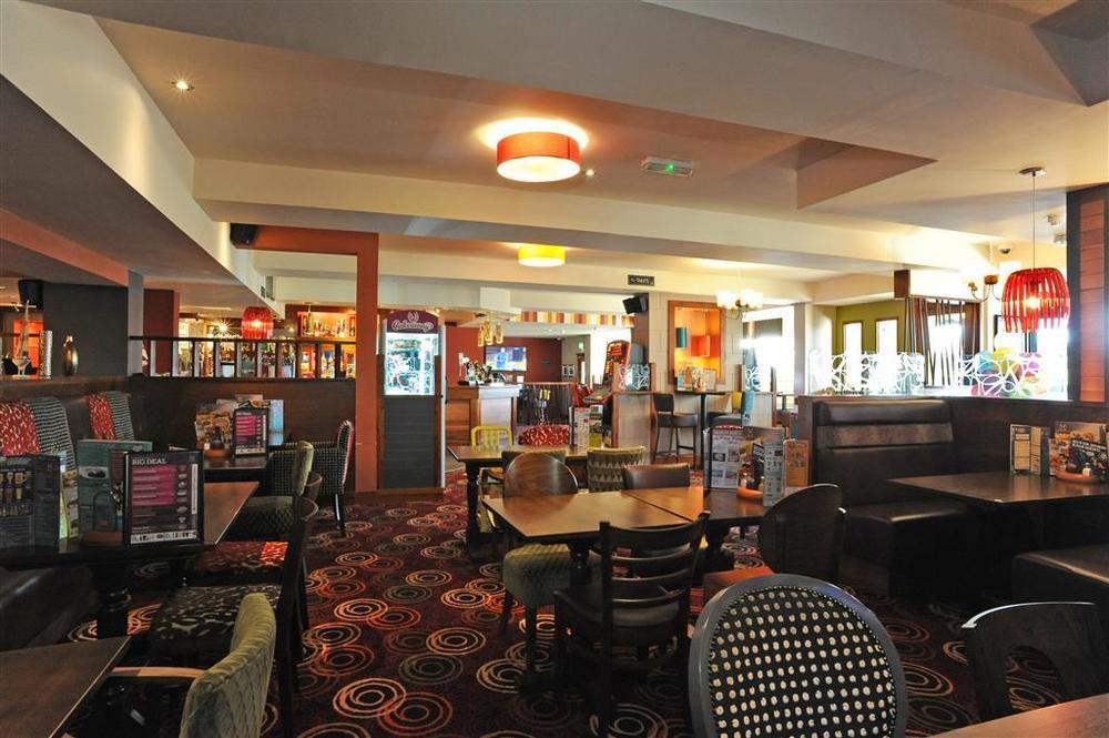 The Titan Otel Clydebank Restoran fotoğraf