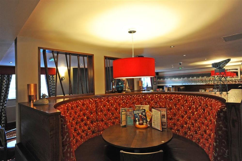 The Titan Otel Clydebank Restoran fotoğraf