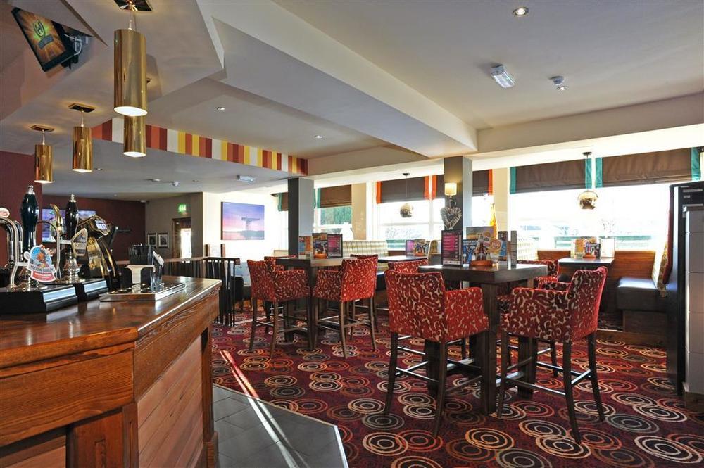 The Titan Otel Clydebank Restoran fotoğraf