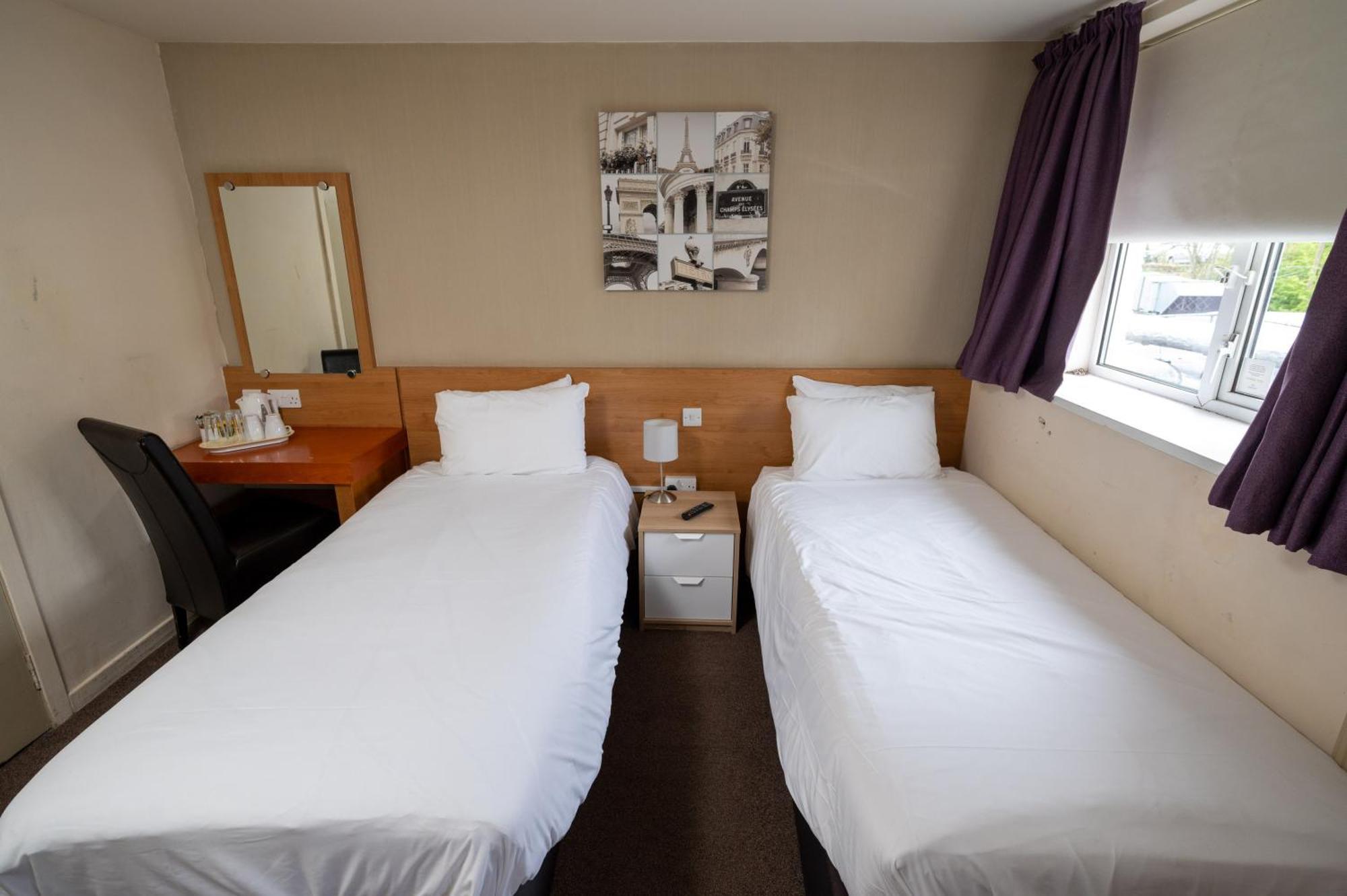 The Titan Otel Clydebank Dış mekan fotoğraf