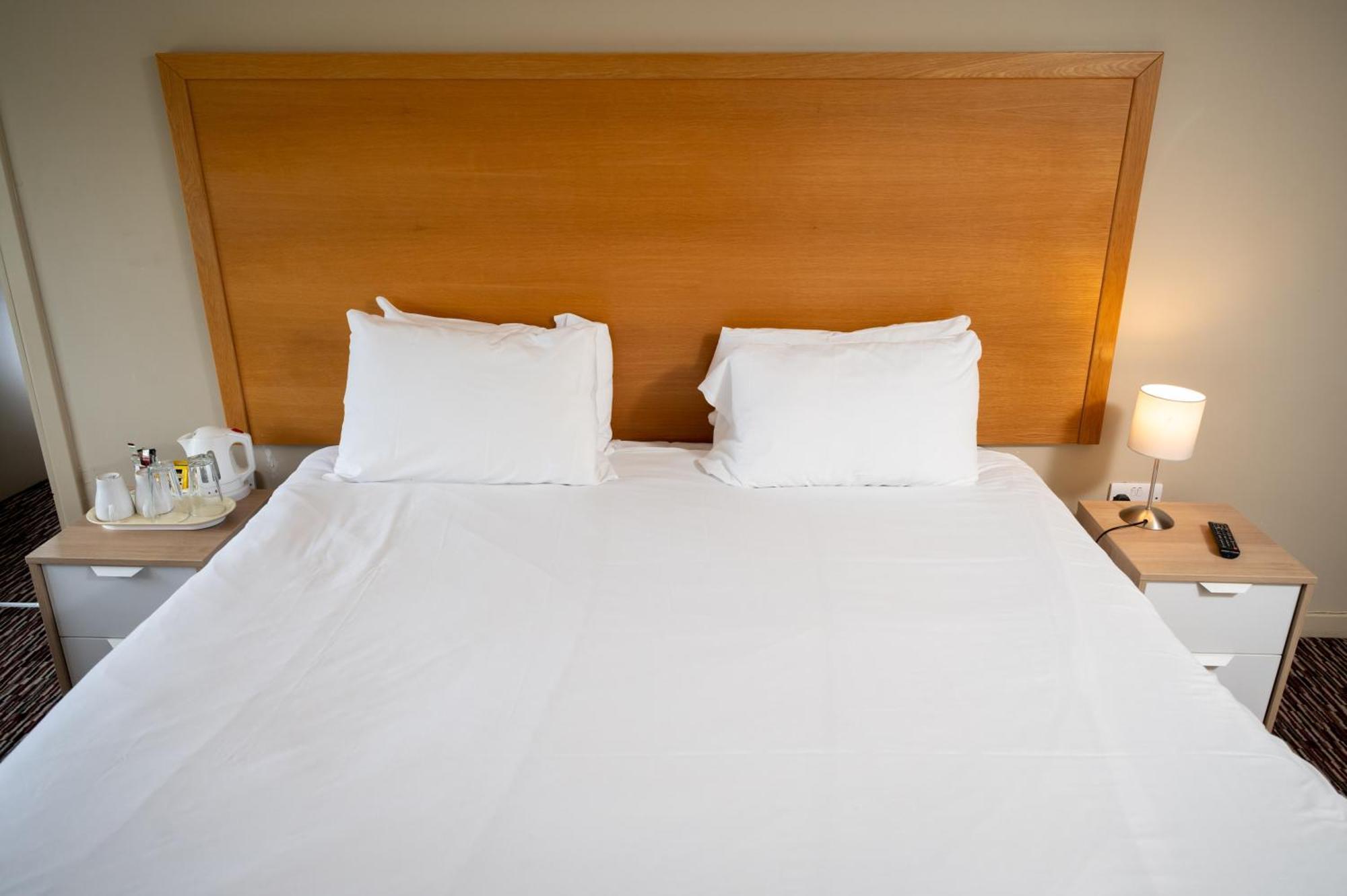 The Titan Otel Clydebank Dış mekan fotoğraf