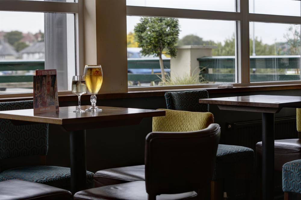 The Titan Otel Clydebank Dış mekan fotoğraf